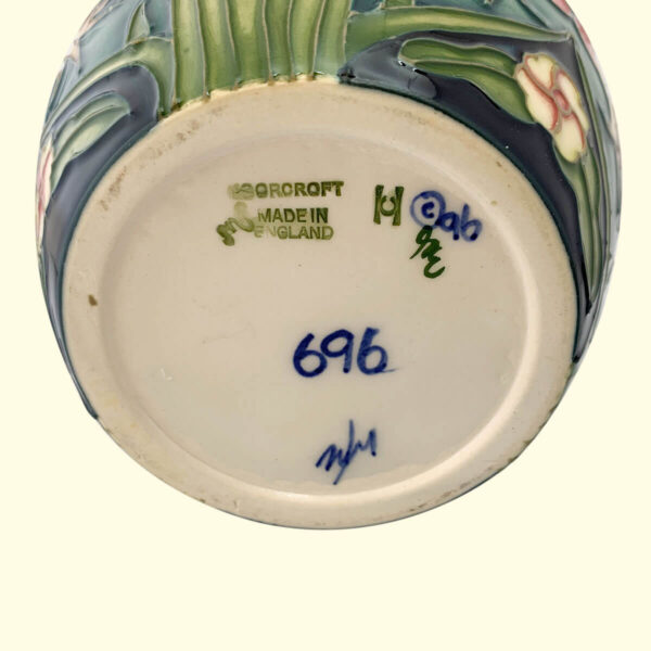 MOORCROFT Carousel Ginger Jar on the 769/6 shape