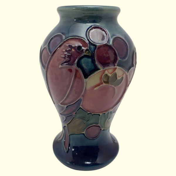 MOORCROFT Finches blue vase on the 46/4 shape