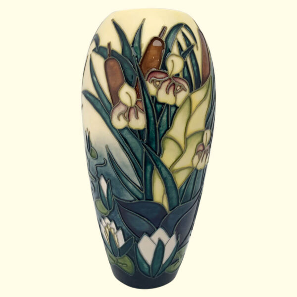 MOORCROFT Lamia vase on the 101/7 shape