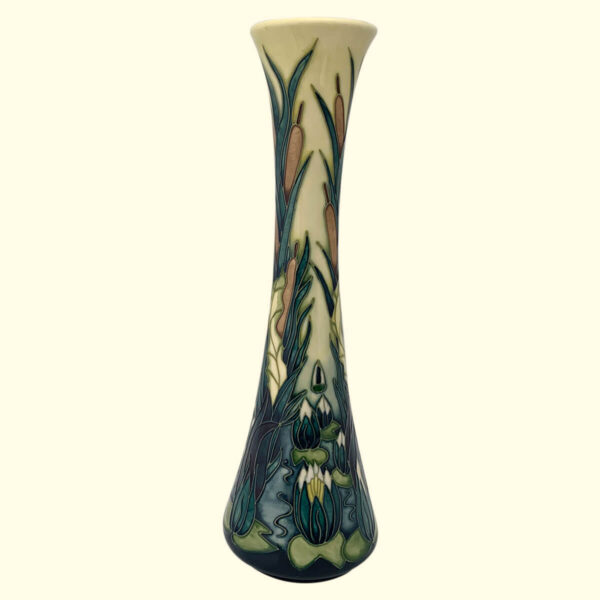 MOORCROFT Lamia vase on the 365/12 shape