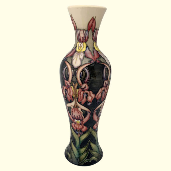 MOORCROFT Aotearoa vase on the 93/12 shape