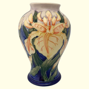 MOORCROFT Windrush vase on the 65/6 shape