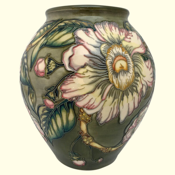 MOORCROFT Gustavia Augusta Trial vase Dated 11-6-98 on the 4/8 shape