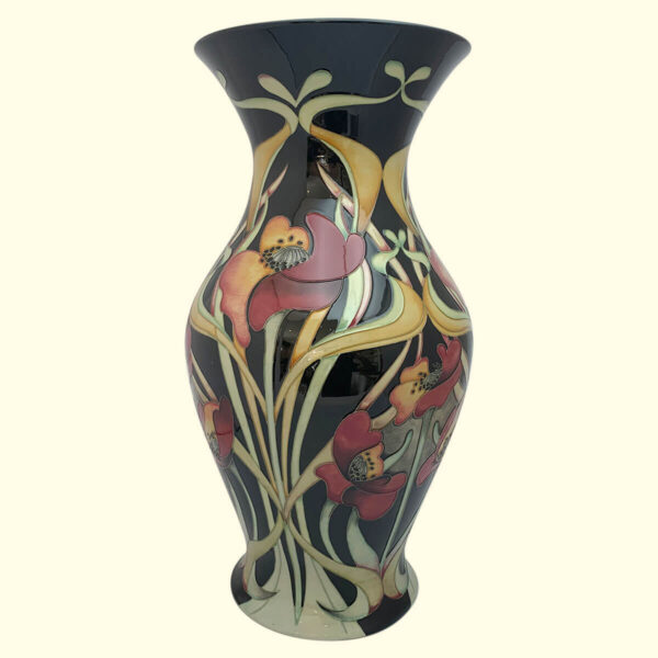 MOORCROFT In Praise of Poppies PRESTIGE Trial vase Dated 15-6-11 on the 226/18 shape