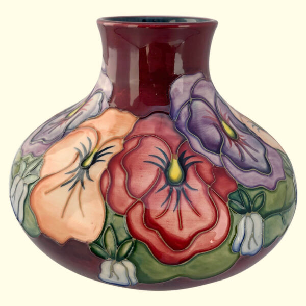 MOORCROFT Pansy vase on the 32/8 shape