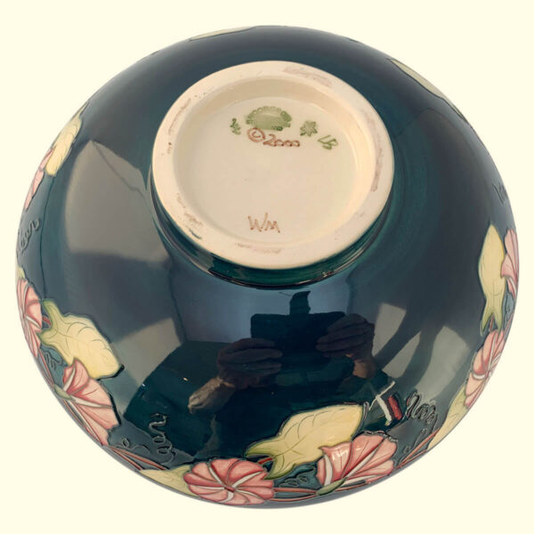 MOORCROFT Cosmos bowl on the 201/10 shape