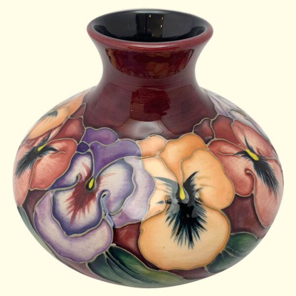 MOORCROFT Pansy vase on the 32/5 shape