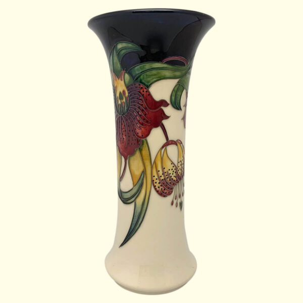 MOORCROFT Anna Lily vase on the 159/10 shape