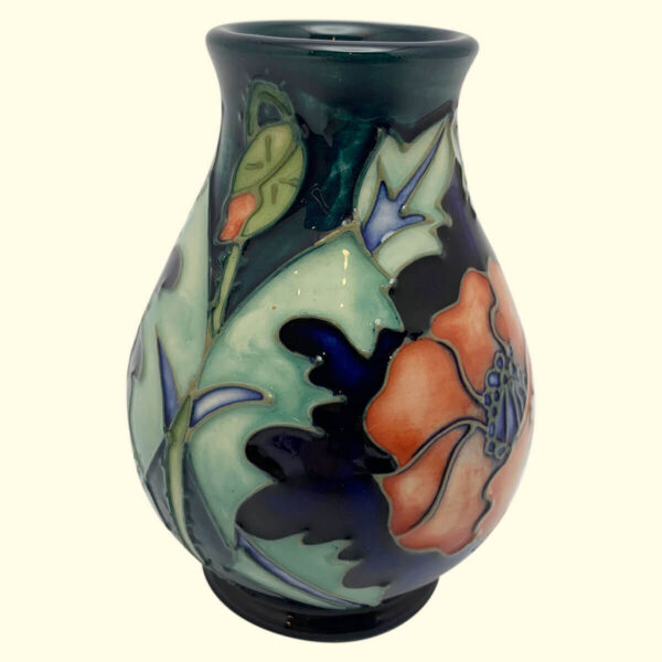 MOORCROFT Poppy vase on the 7/3 shape