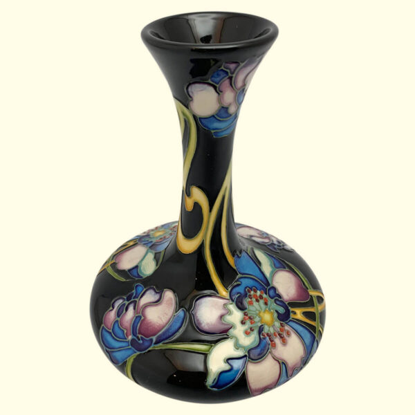 MOORCROFT Night Time Serenade vase on the 104/6 shape