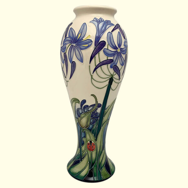 MOORCROFT Fly Away Home vase on the 75/10 shape