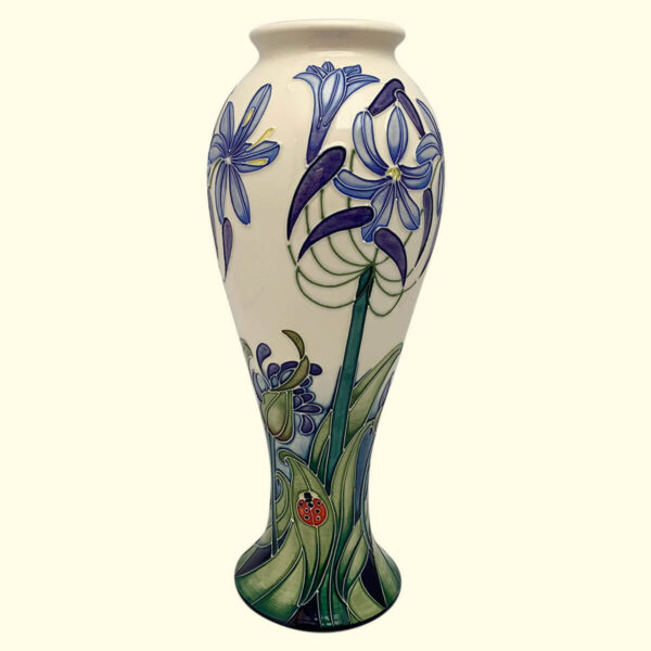 MOORCROFT Fly Away Home vase on the 75/10 shape