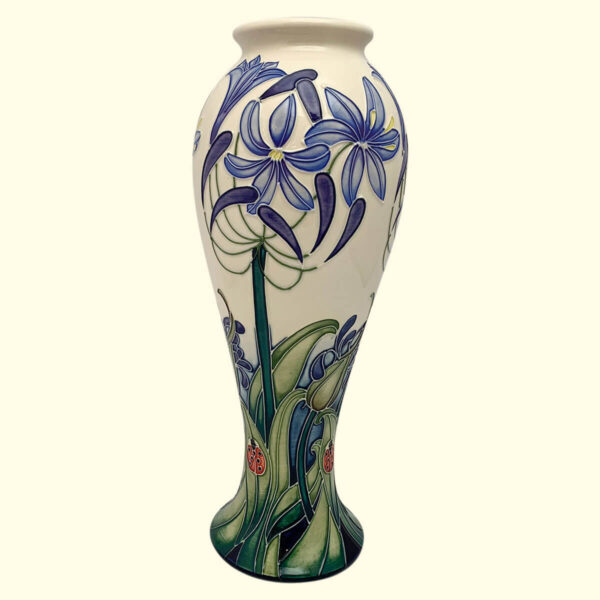 MOORCROFT Fly Away Home vase on the 75/10 shape