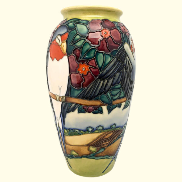 MOORCROFT Swallows vase on the 393/10 shape