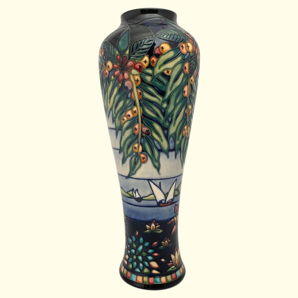 MOORCROFT Serendipity vase on the 121/14 shape