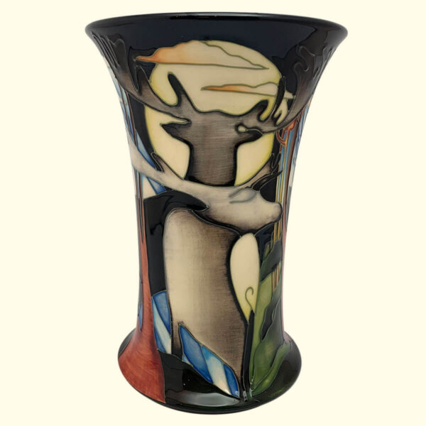 MOORCROFT Wapiti vase on the 158/8 shape