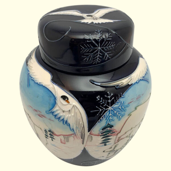 MOORCROFT Arctic Tundra Ginger Jar on the 769/6 shape