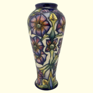 MOORCROFT Phlox vase on the 122/8 shape