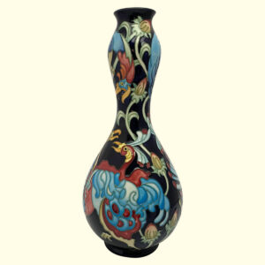 MOORCROFT Can-Can Birds vase on the 70/11 shape