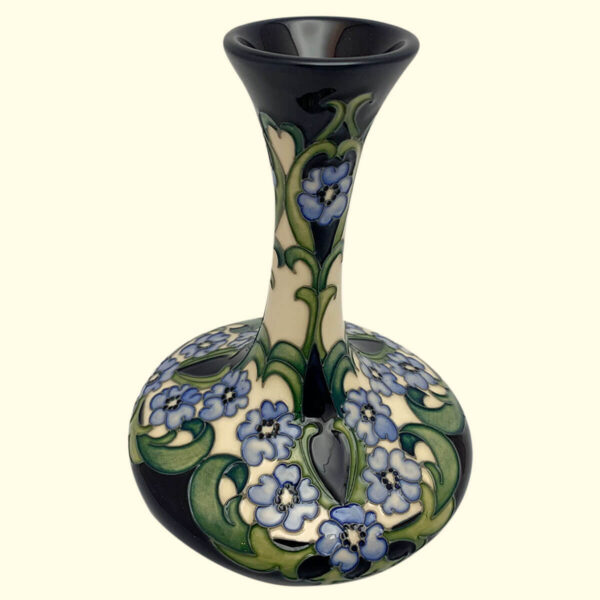 MOORCROFT Florence vase on the 104/6 shape