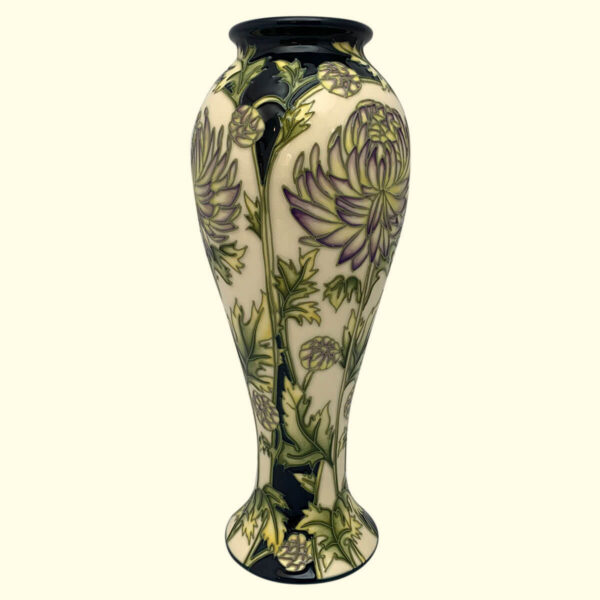 MOORCROFT Chrysanthemum (Colourway) Trial vase Dated 20-11-03 on the 75/10 shape