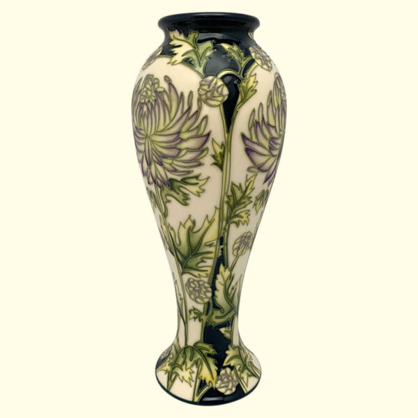 MOORCROFT Chrysanthemum (Colourway) Trial vase Dated 20-11-03 on the 75/10 shape