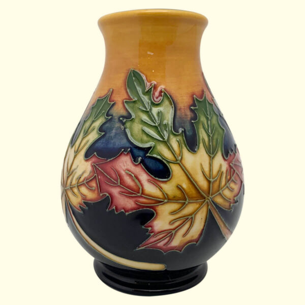 MOORCROFT Maple Leaf vase on the 7/3 shape