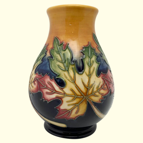 MOORCROFT Maple Leaf vase on the 7/3 shape