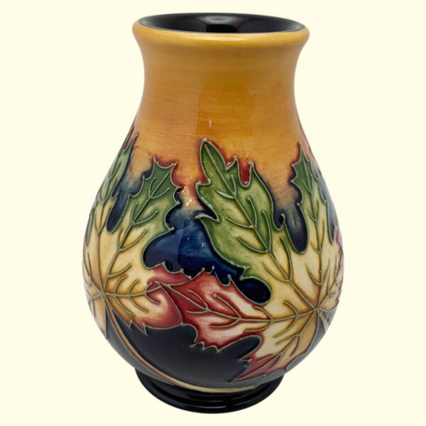 MOORCROFT Maple Leaf vase on the 7/3 shape