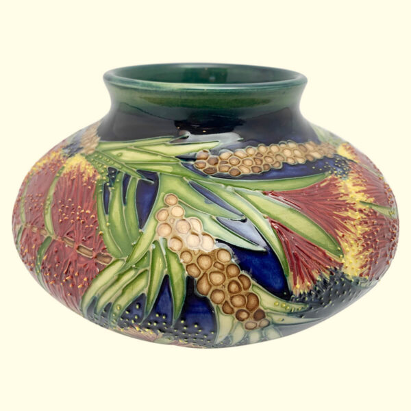 MOORCROFT Malahide vase on the 152/5 shape