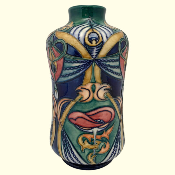 MOORCROFT Cymric Dream vase on the 98/8 shape