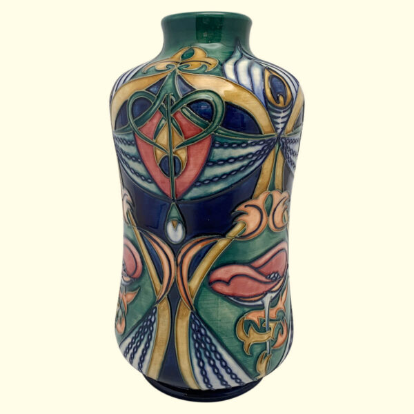 MOORCROFT Cymric Dream vase on the 98/8 shape