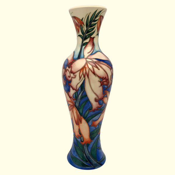 MOORCROFT Red Hairy Heath Trial vase Dated 12-8-04 on the 93/12 shape