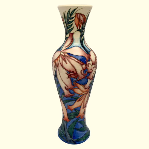 MOORCROFT Red Hairy Heath Trial vase Dated 12-8-04 on the 93/12 shape